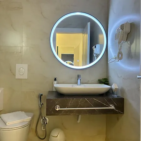 Mini-hôtel Clinton Tirana